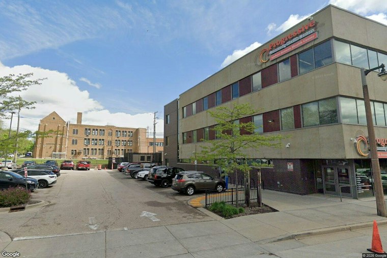 Milwaukee Clinic Opens Pharmacy Monday as Walgreens Closures Leave Gaps