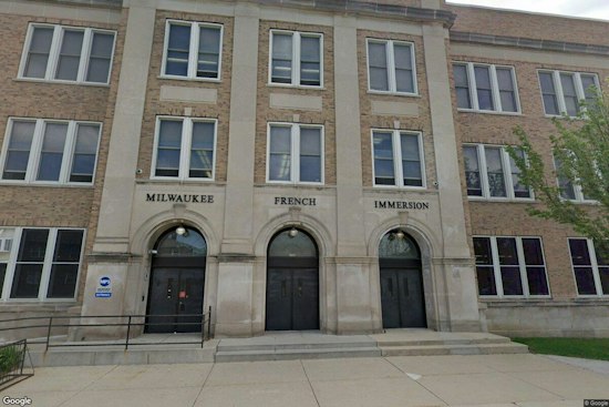 Milwaukee French Immersion Families Picket Over Possible Loss of Native-Speaking Teacher
