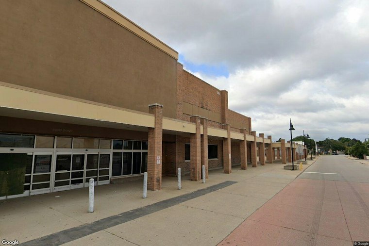 Milwaukee Hits Pause on Data Centers After Vacant Walmart Fight
