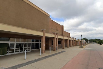 Milwaukee Hits Pause on Data Centers After Vacant Walmart Fight