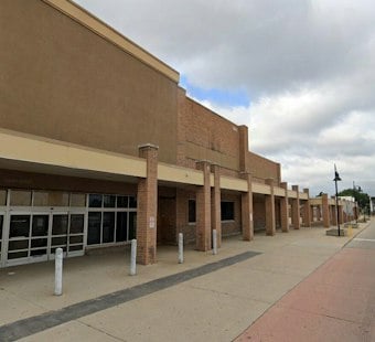 Milwaukee Hits Pause on Data Centers After Vacant Walmart Fight