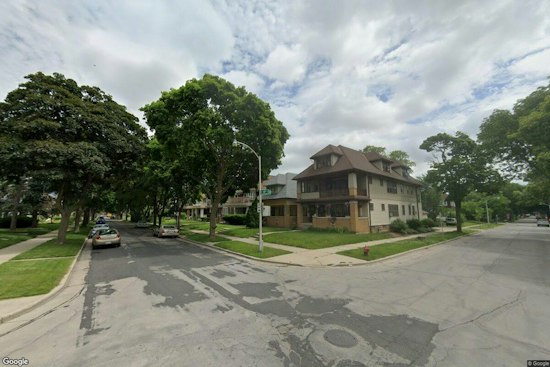 Milwaukee Officer Beaten With His Own Magazine After Hadley Street Chase