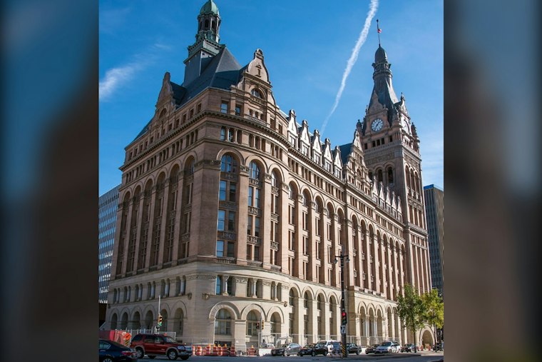 Milwaukee Plans $3.75M City Hall Square Plaza on North Market Street