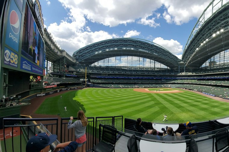 Milwaukee's Valkyrie the Bald Eagle Lands World Series Anthem Honor