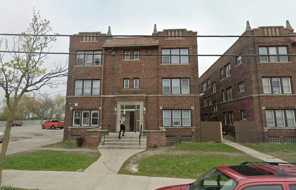 Milwaukee Tenants Scramble for Housing Two Weeks After Unsafe Apartments Shuttered