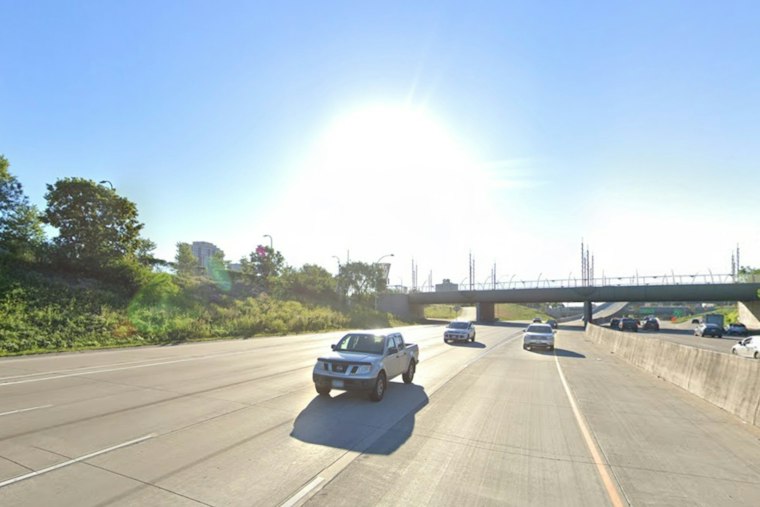 Minneapolis Basks in Sunny Monday Before Near-80 Tuesday Sizzler