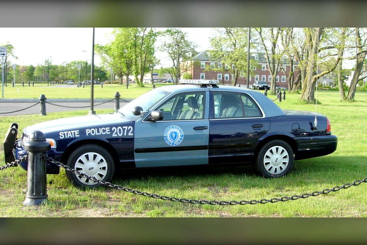 Minogue Accuses Healey of Trading State Police Contract for Endorsement, Union Demands Apology