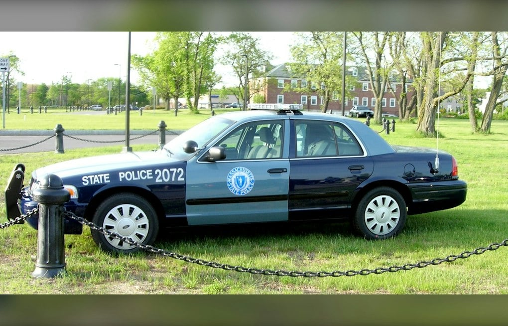 Minogue Accuses Healey of Trading State Police Contract for Endorsement, Union Demands Apology