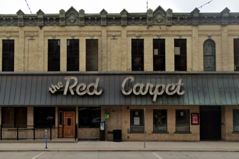 Mirror Theatre Revives Rocky Horror Show At St. Cloud's Red Carpet In November
