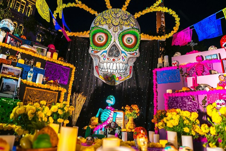 Mission Marquee Plaza Hosts Free Día de los Muertos Bash With Procession, Film