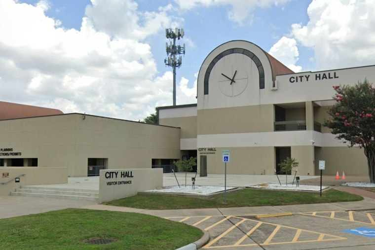 Missouri City Eyes Sienna MUD 3 Takeover, Residents Brace for New Taxes