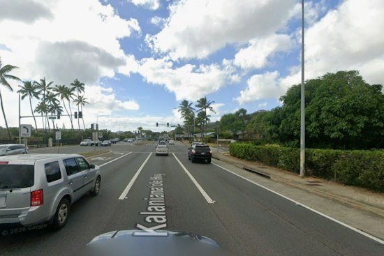 Moped Rider, 26, Critical After Weaving, Crashing on Aina Haina Highway