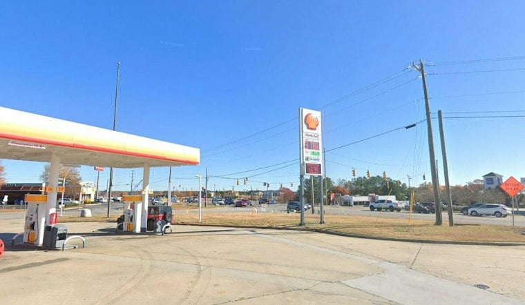 Morgan Park Gas Station Faces Reports of Possible Water in Fuel; Six Customers Report Vehicle Problems