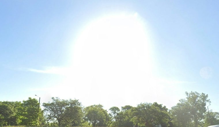 Motor City Chill to 70s Thrill: Detroit Basks in Sunny, Dry Week