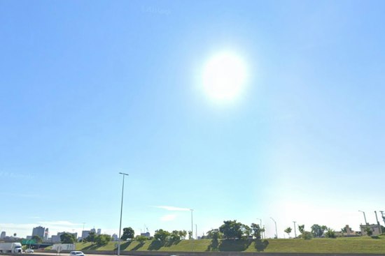 Motor City Wakes to Frost, Then Basks in Weeklong Sun