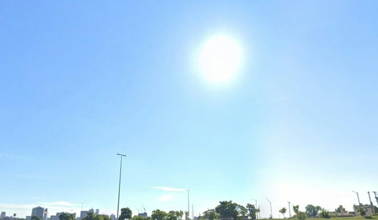Motor City Wakes to Frost, Then Basks in Weeklong Sun