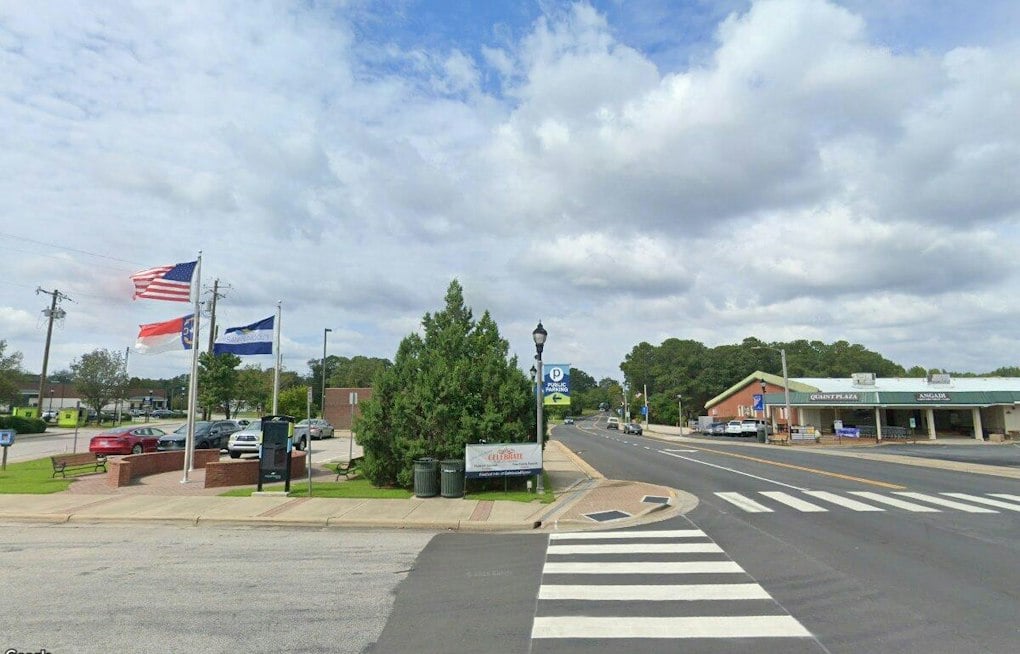 Motorcycle Crash Kills One Near Fuquay-Varina's Banks Road, One Hurt