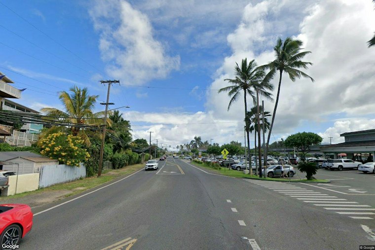 Motorcyclist, 39, Seriously Hurt in Honolulu Crash Near Hawaii Pacific University