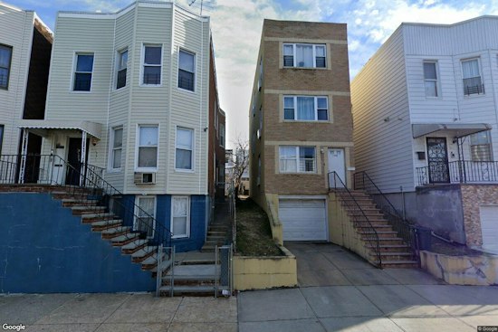 Mount Hope's Walton Avenue Set to Lose Century-Old House for 17-Story, 159-Unit Tower