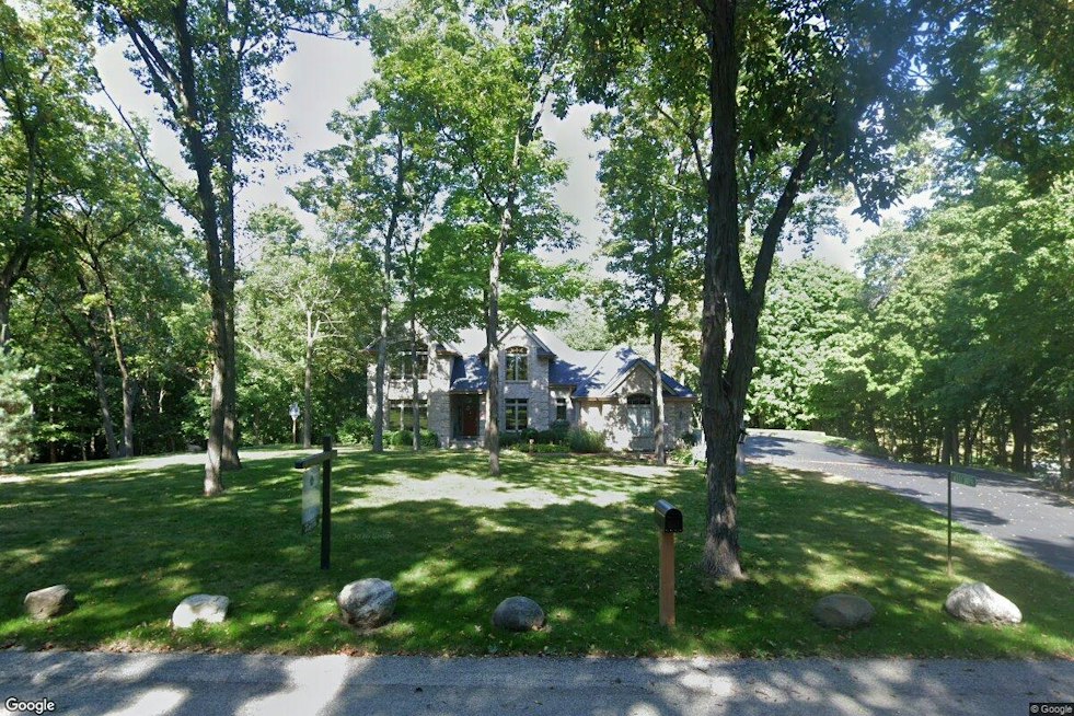 Mukwonago Neighbors Fight Eight-Resident Recovery Home After Arizona Claim Surfaces