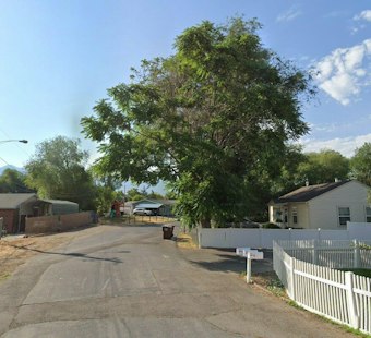 Murray Officer Shoots Armed Man During Mental Health Crisis Call