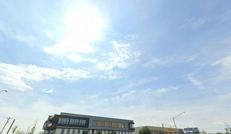 Music City Basks In Final Sunny 70s Stretch Before Halloween Soaker