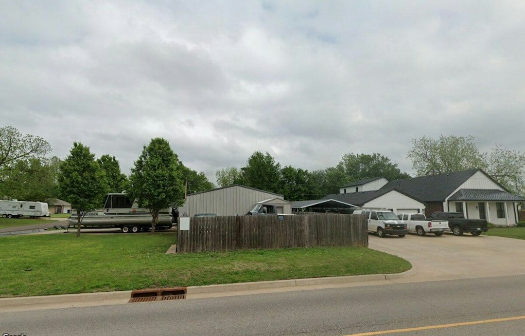 Mustang's HD 47 Race Pits School Board President Against Counselor Oliver