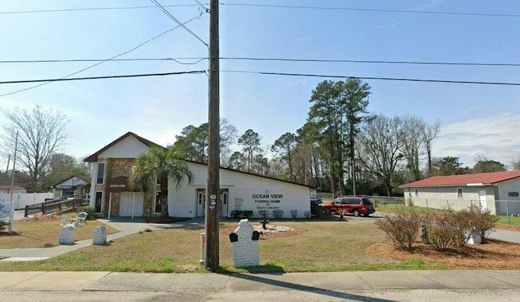 Myrtle Beach Woman Sues Funeral Home After Stranger Found in Mother's Casket