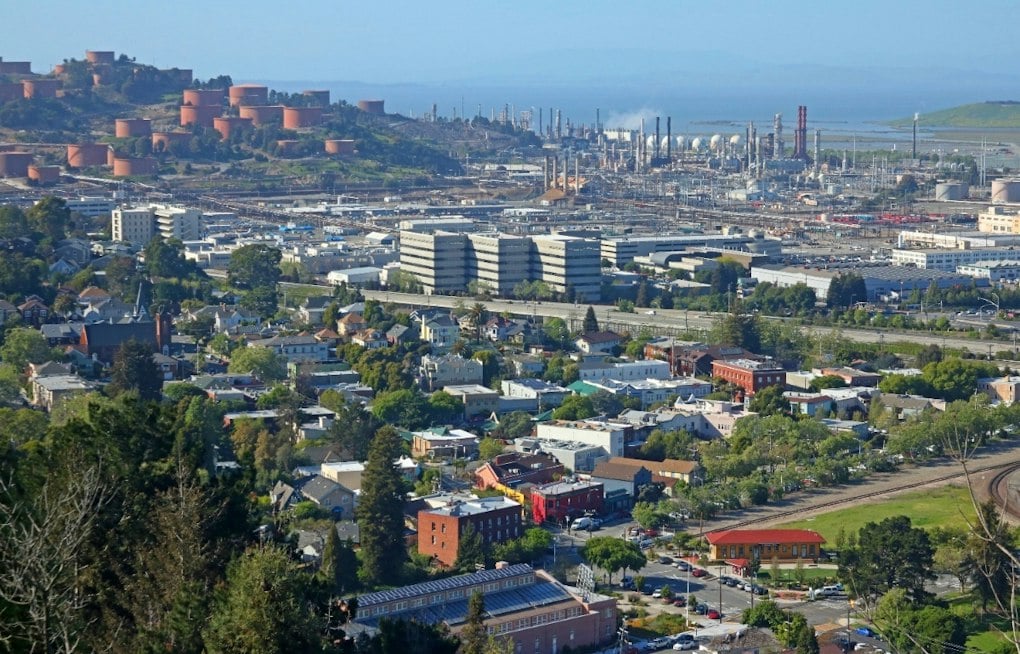 Mystery Survey Asks Richmond Residents If Chevron Refinery Should Shut Down