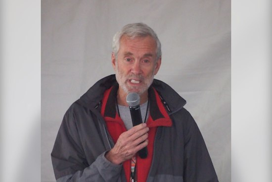 Mystic's Amby Burfoot, 80, Chases 8th-Decade Marathon Milestone in Hartford
