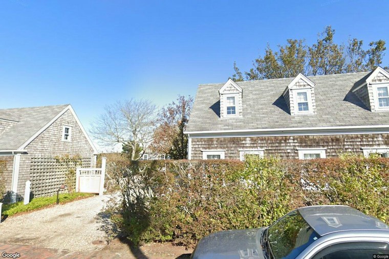 Nantucket Mansion With Secret Speakeasy Lists for $45 Million, Eyes State Record