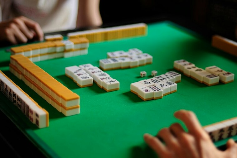 Naperville Mom Turns Crazy Rich Asians Obsession Into Mahjong and Champagne Lounge