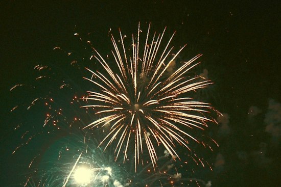 Naples Brings Fireworks Back to New Year's Eve With Bigger 3,000-Shot Show