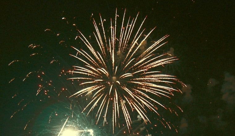 Naples Brings Fireworks Back to New Year's Eve With Bigger 3,000-Shot Show