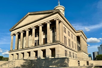 Nashville Lawmakers Scuffle at Capitol as Tense Session Resumes