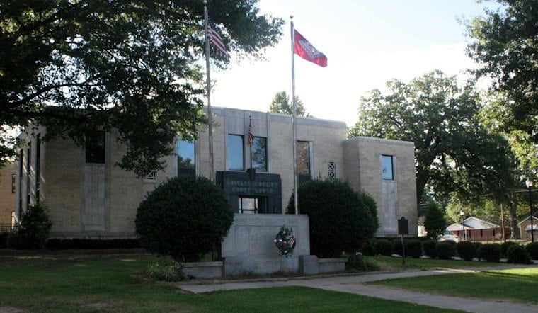 Nashville Man, 39, Accused of Pointing Machete at Two People, Asking Where to Cut First