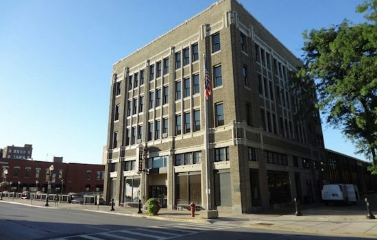 National Group Pumps Cash Into Aurora Push to Ditch Strong-Mayor Government