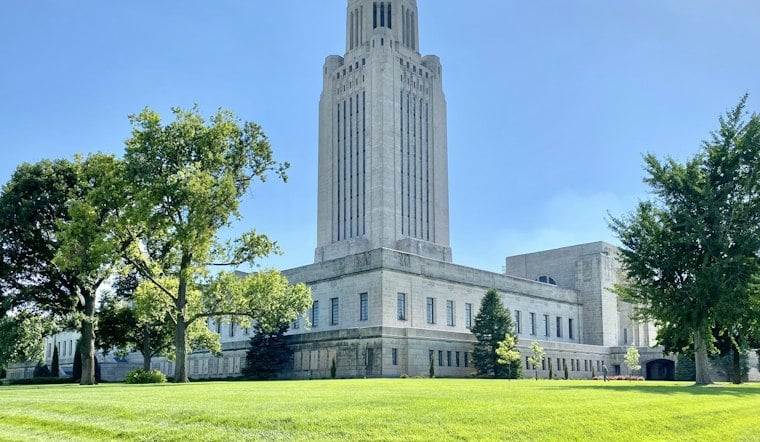 Nebraska Voters Face Online Sports Betting Vote, Property Tax Relief at Stake