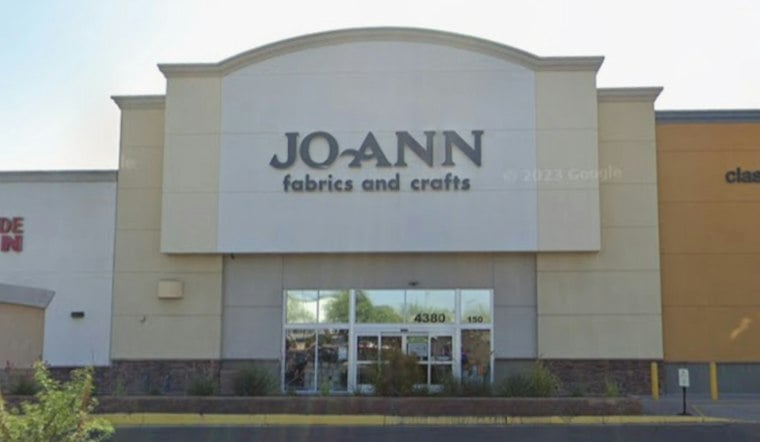New 16,000-Square-Foot Barnes & Noble Opens on Oracle Road Next Week