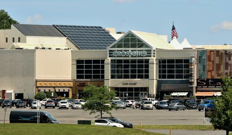 New Barnes & Noble Opens at Crossgates Mall, First of Three Upstate NY Stores
