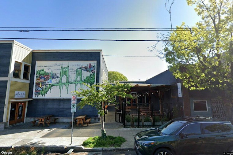 New Cocktail Bar Louie Brings $13 Old Fashioneds to St. Johns This November