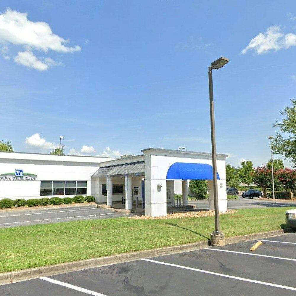 New First Watch Fills Old O'Charley's Spot on Concord Parkway North