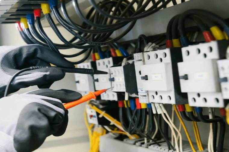 New Iberia College Launches Paid Four-Year Path To Journeyman Electrician