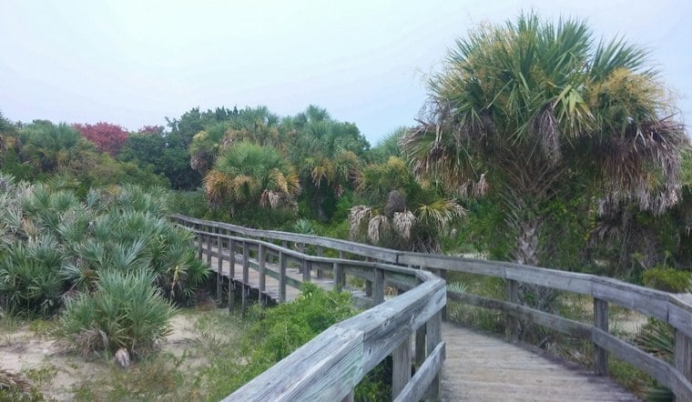 New Smyrna Beach Swaps Splintery Boardwalks for Recycled Composite Decking