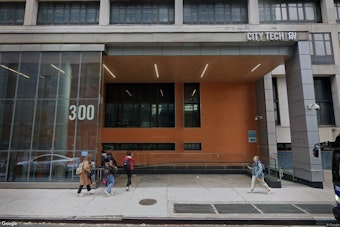 New York Opens Free Community College to Adults Who Already Hold a Degree