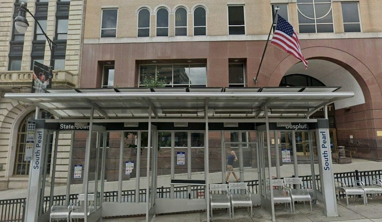 New York's Free School Meals for 1.9 Million Kids Face Funding Squeeze