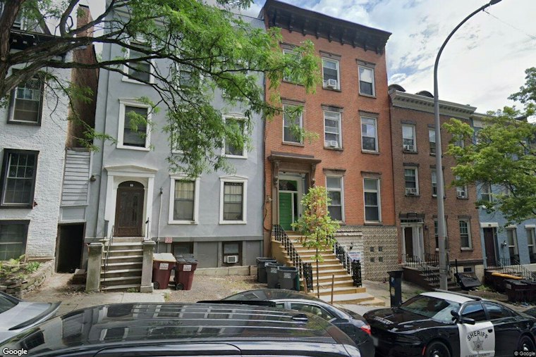 New York Tax Warrants Against Daniel Gordon Total $59.1 Million, Post Reports