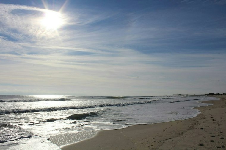 NJ Beach Note Written by 9-Year-Old in 1973 Finally Reaches Her Sister, 53 Years Later