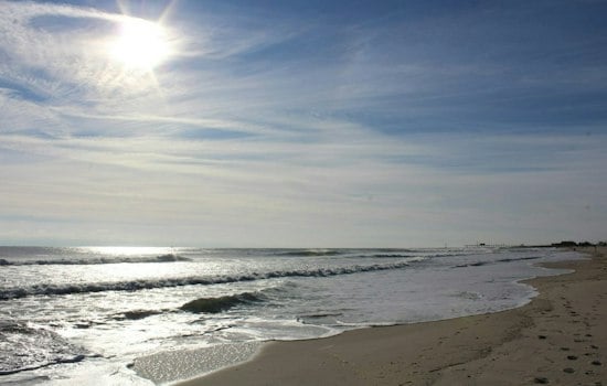 NJ Beach Note Written by 9-Year-Old in 1973 Finally Reaches Her Sister, 53 Years Later