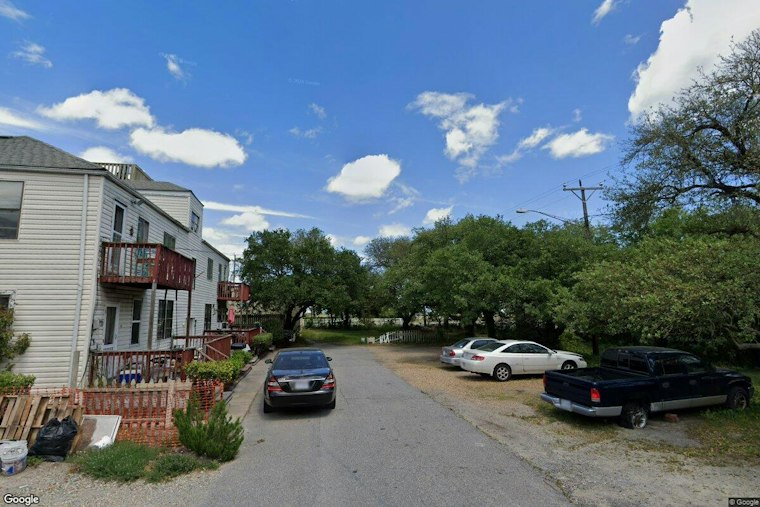 Norfolk Caps New Vacation Rentals In Willoughby After Years of Resident Pushback